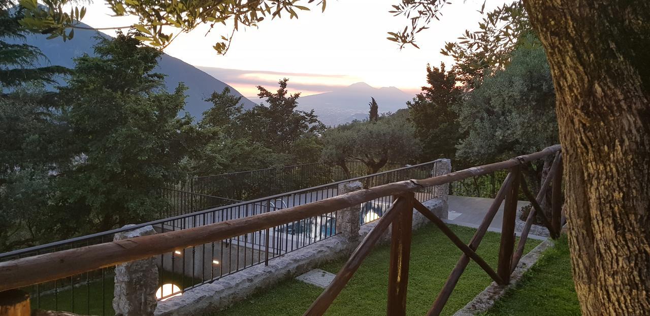Villa Al Rifugio Cava De' Tirreni Luaran gambar